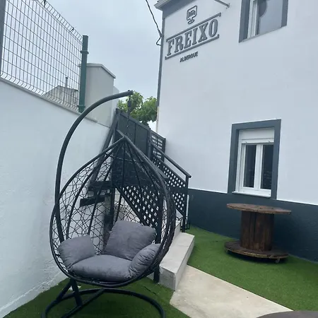 بيت شباب Freixo *
